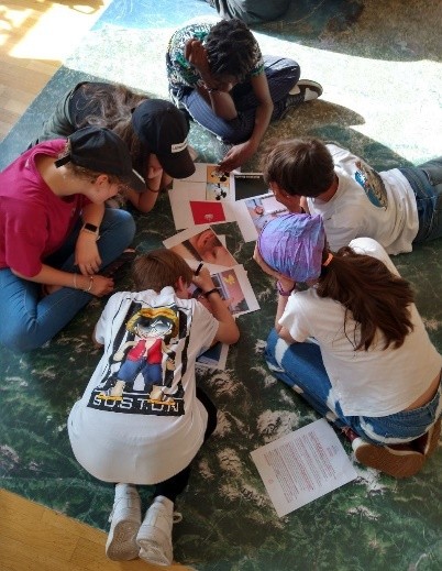 Retro della copertina del testo: La biodiversità spiegata alle bambine e ai bambini